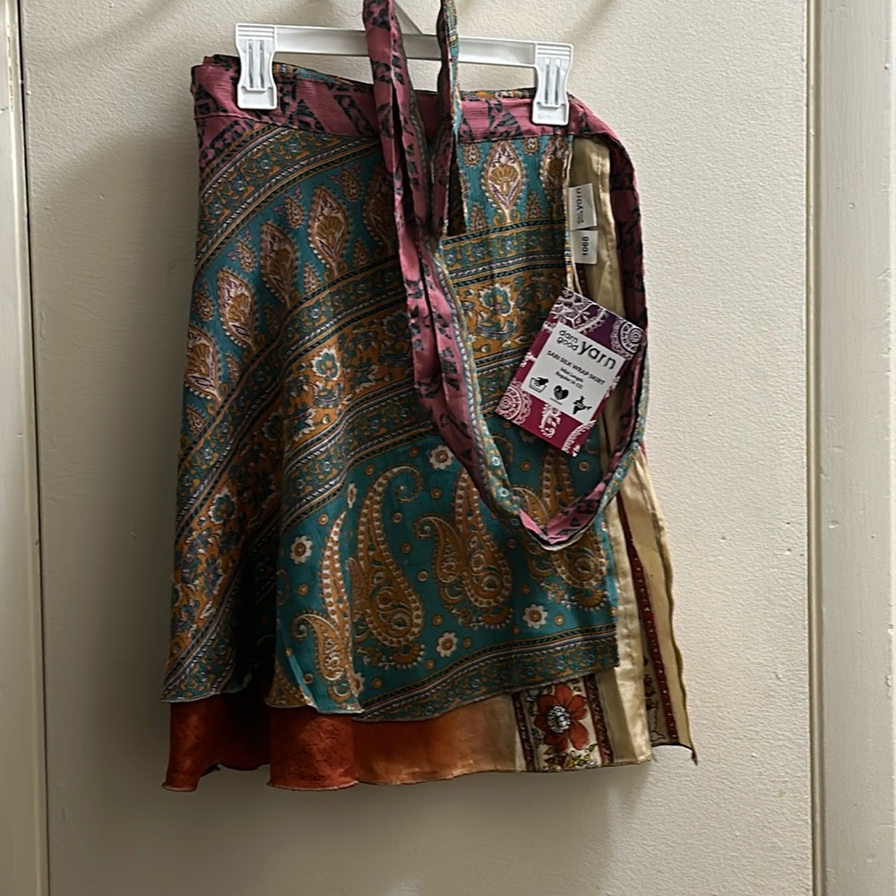 Short sari wrap skirt